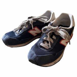 New Balance Kids' Navy and White Sneakers 2.5 Y